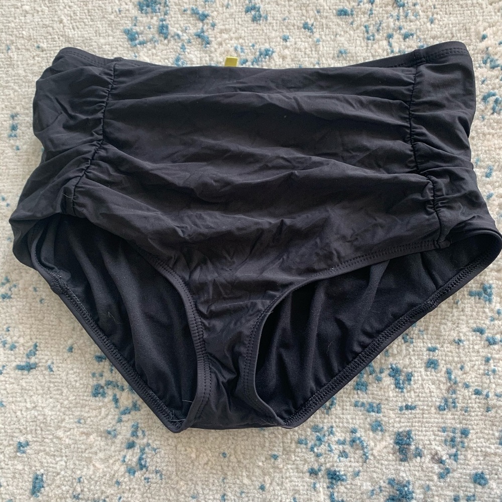 Gianni Bini high waisted swim bottoms